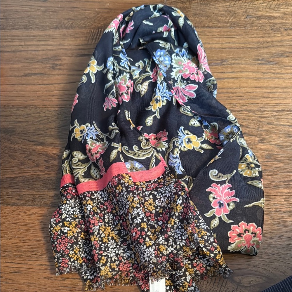 LOFT Floral Scarf